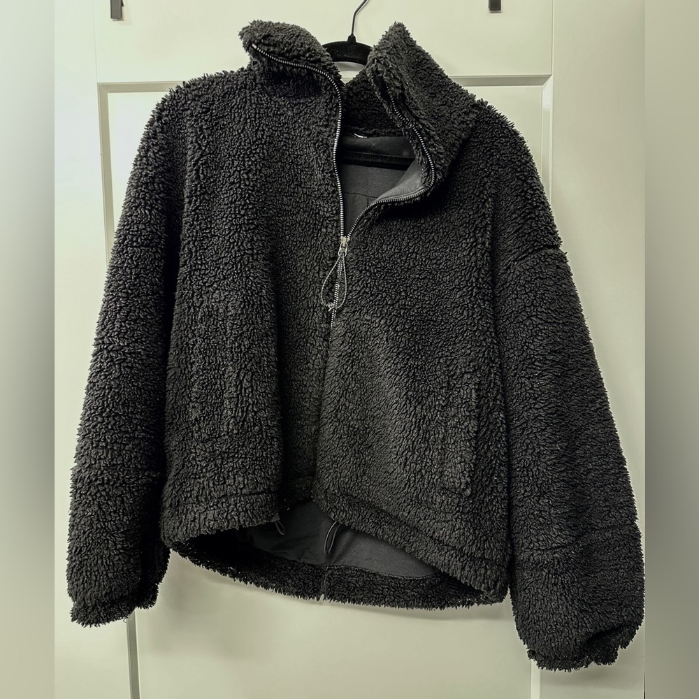 Lululemon textured fleece cinchable zip-up - black, size 8